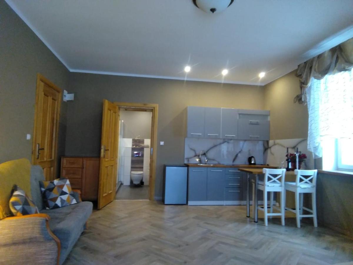 Sunny Bear Bed & Breakfast Jelenia Góra Eksteriør bilde
